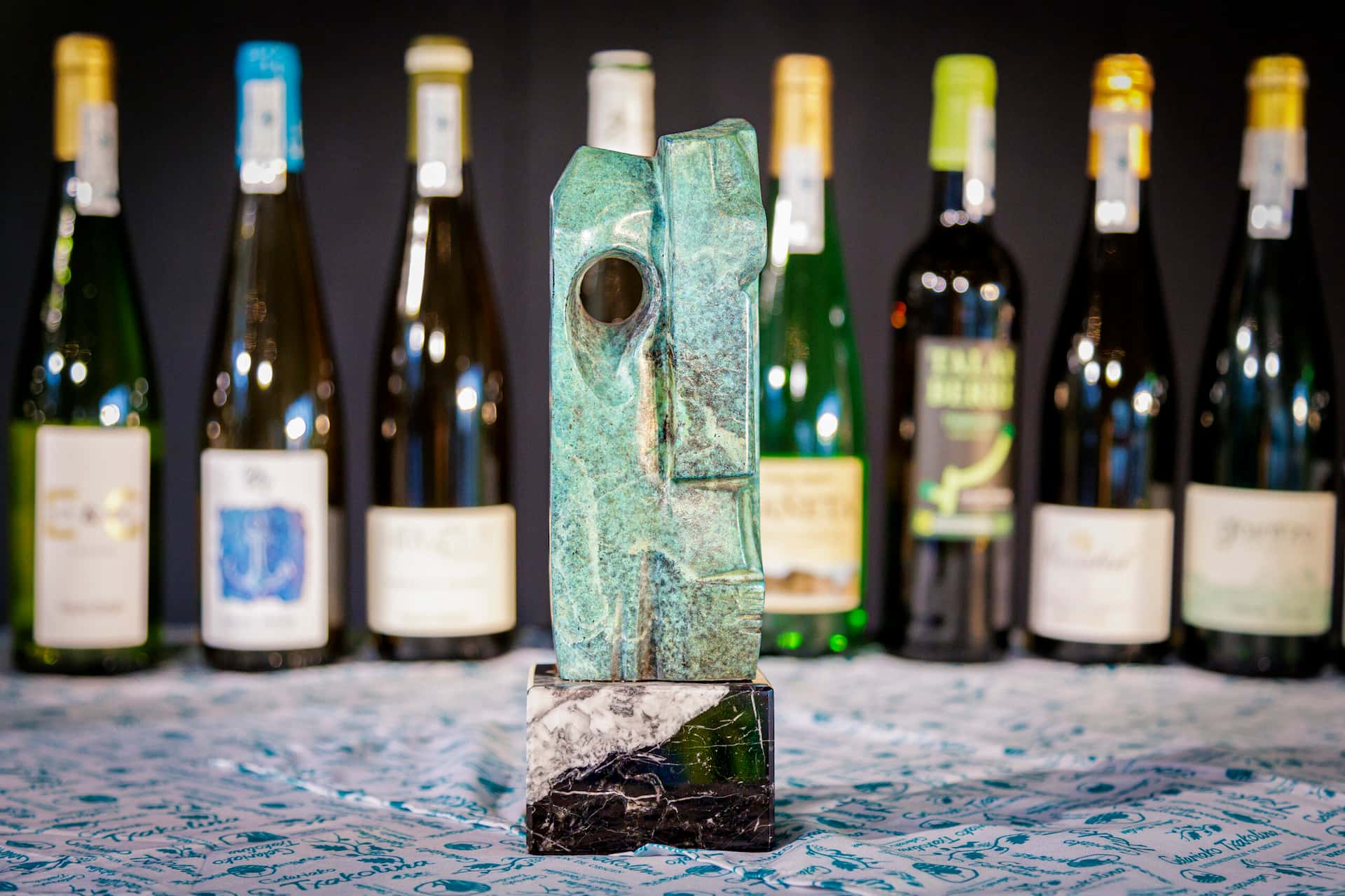 Getariako Txakolinaren 35 uztaren aurkezpena Getariako San Anton Egunean - portada